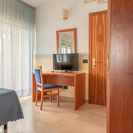 Touring 3* Falconara Marittima