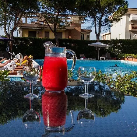 Touring 3* Falconara Marittima