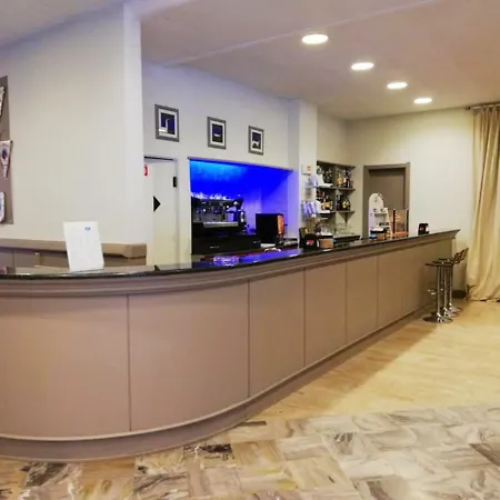 Touring Hotel Falconara Marittima