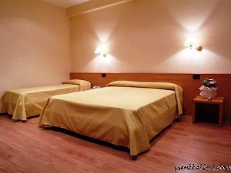 Touring Hotel
