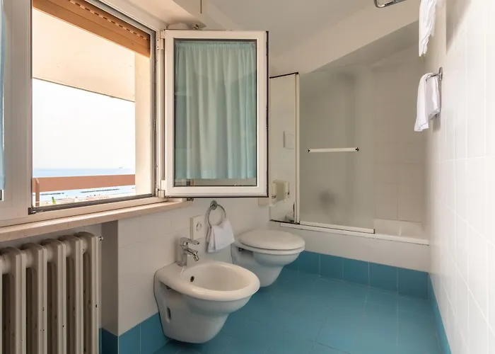 Touring Falconara Marittima