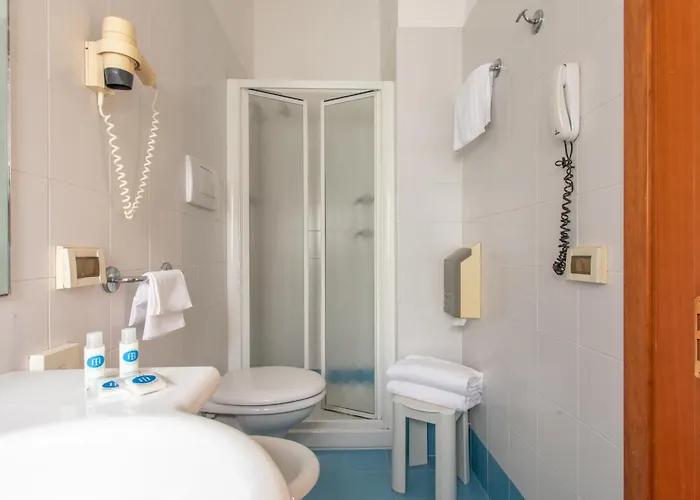 Touring 3* Falconara Marittima